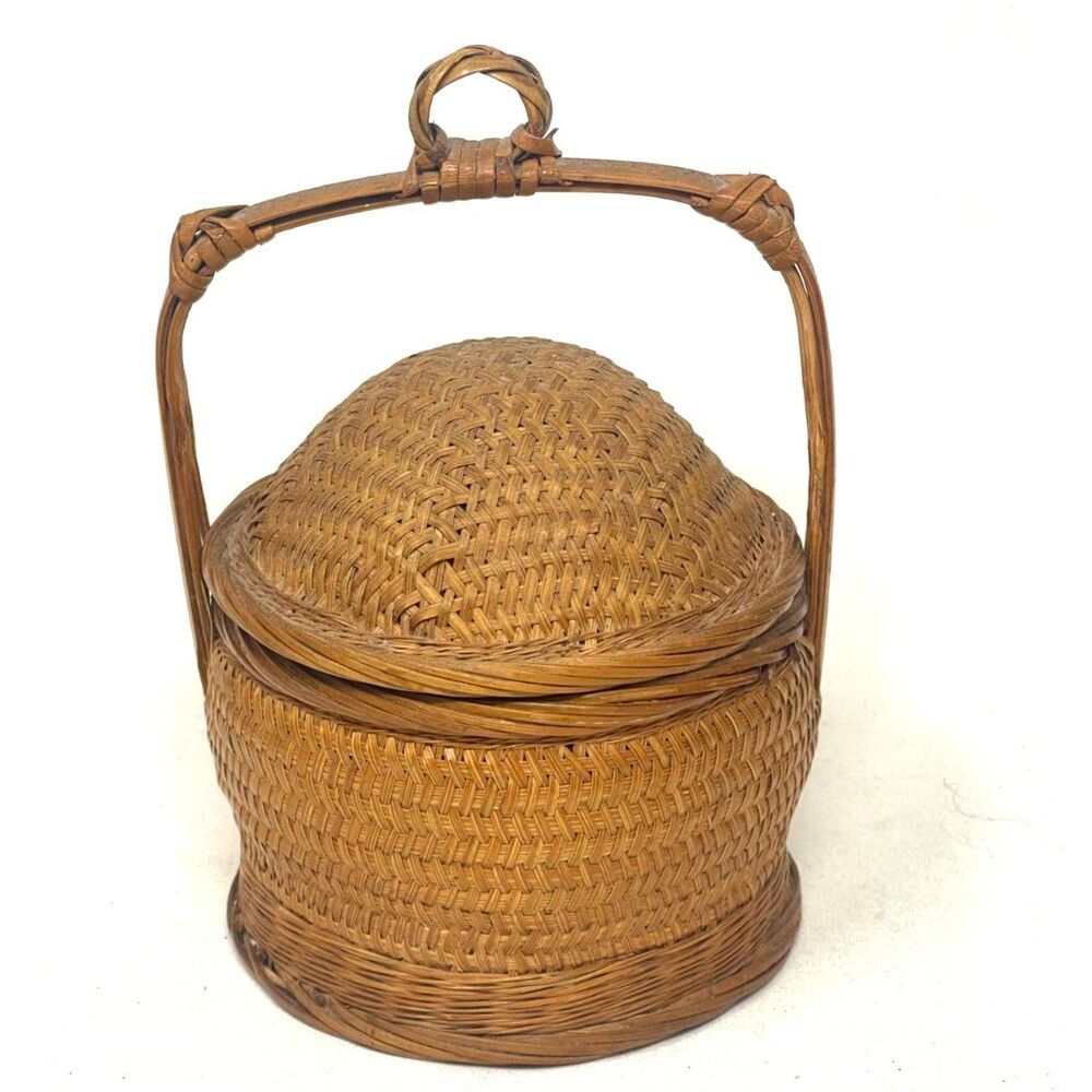 Miniature Vintage Wedding Basket Bamboo Wicker Woven Asian Chinese w/Lid Antique
